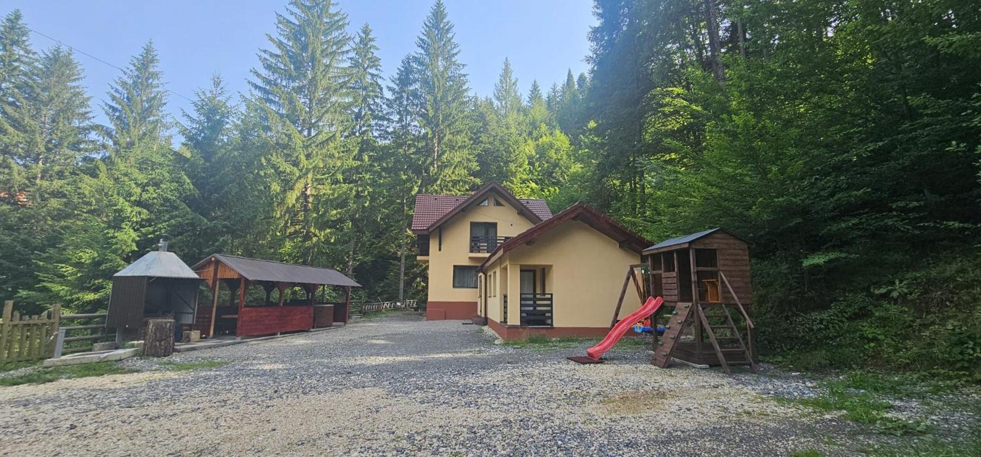 Casa Sinca Holiday home